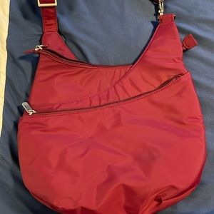 Magenta travelon purse